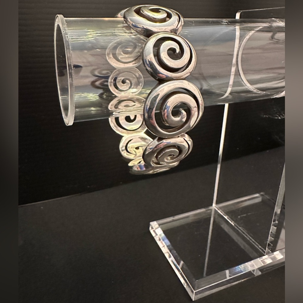 Brighton Vertigo Hinged Spiral Swirl Bangle Silver Tone Clamper